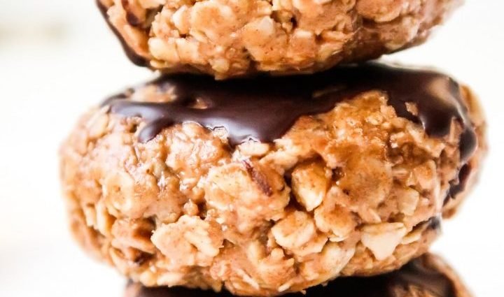 COOKIES SAUDÁVEIS CRUS PARA O CAFÉ DA MANHÃ